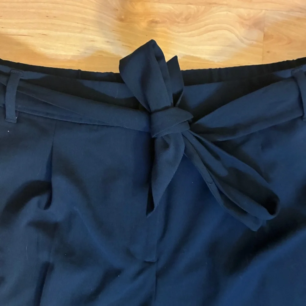 Reitmans Women’s Navy Straight Leg Pants – Size 20P (petite) - Picture 3 of 6